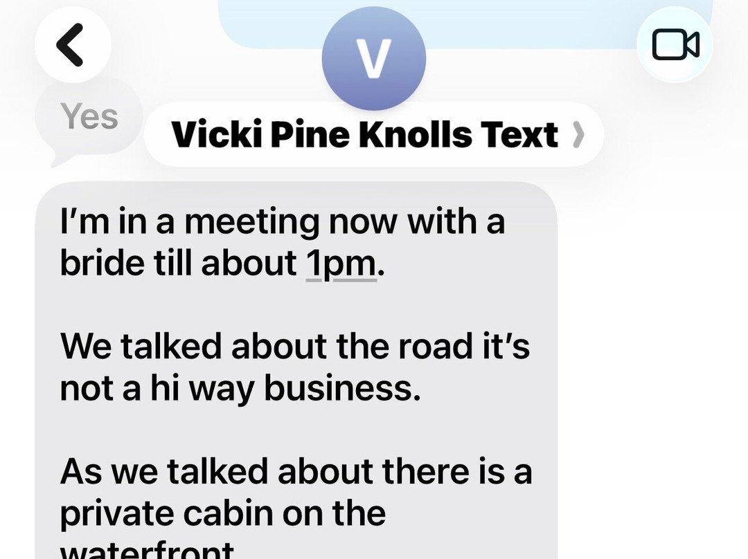 Pine Knoll Hotel Lakeside Lodge & Cabin主图