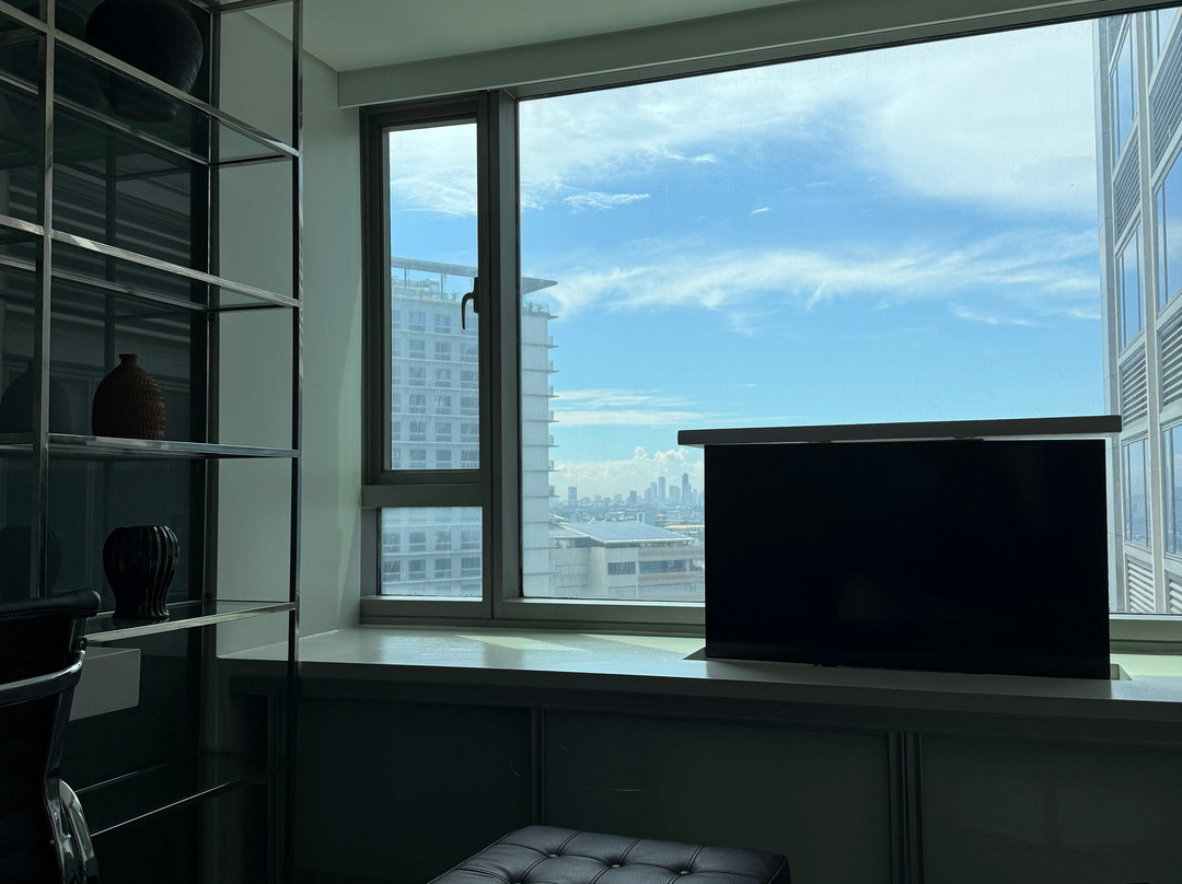 阿尔法套房酒店主图