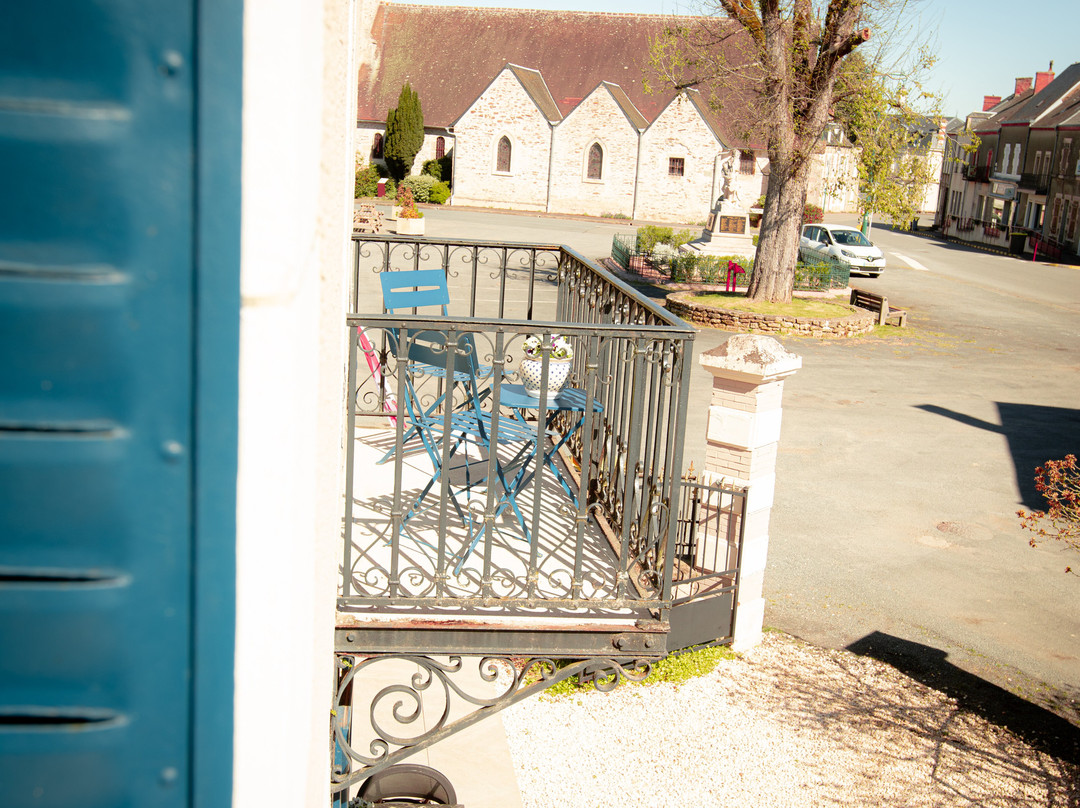 Saint-Silvain-Bas-le-Roc酒店住宿-Chambres D'hôtes La Joyeuse