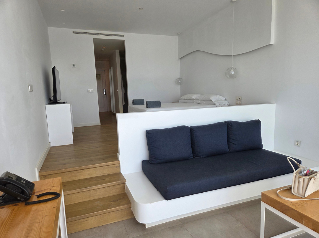 CalaLanzarote Suites Hotel主图