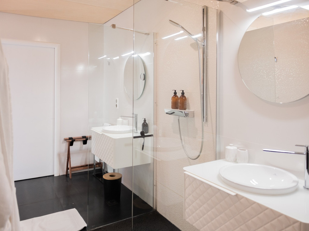 Bien Loin d'Ici Spa B&B主图