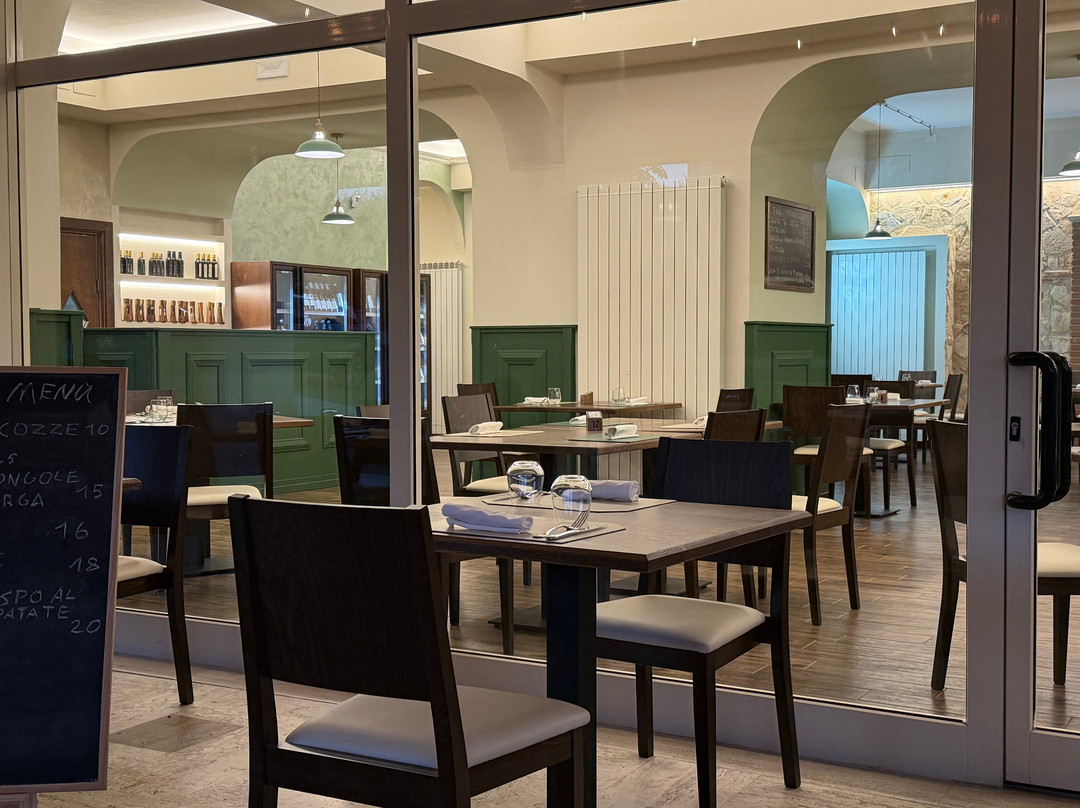 Essenza Trattoria Contemporanea