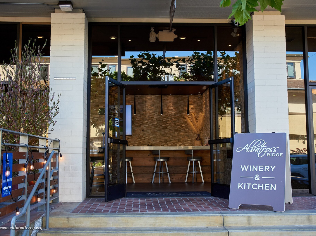Albatross Ridge Winery & Kitchen