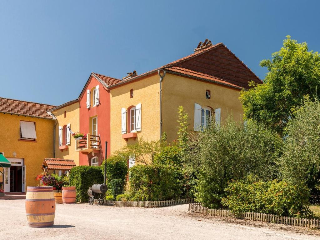 Aurions-Idernes酒店住宿-L'Adourable Auberge