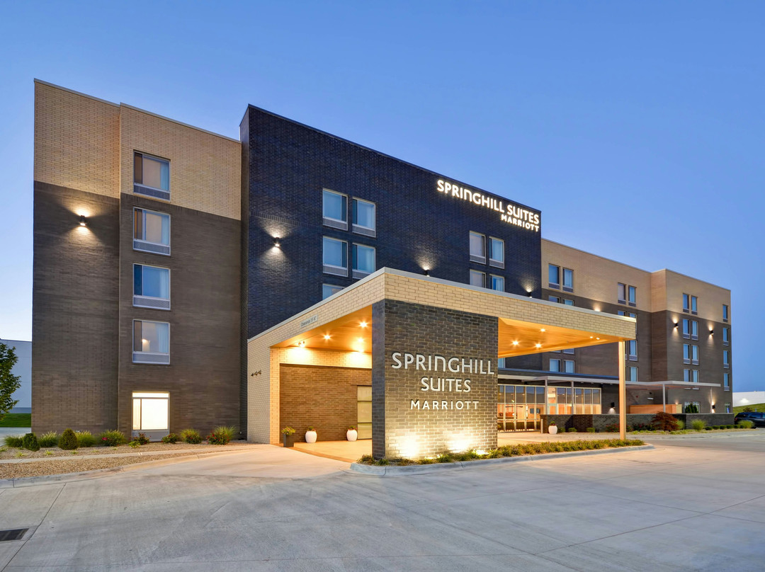 布卢阿什酒店住宿-SPRINGHILL SUITES CINCINNATI BLUE ASH