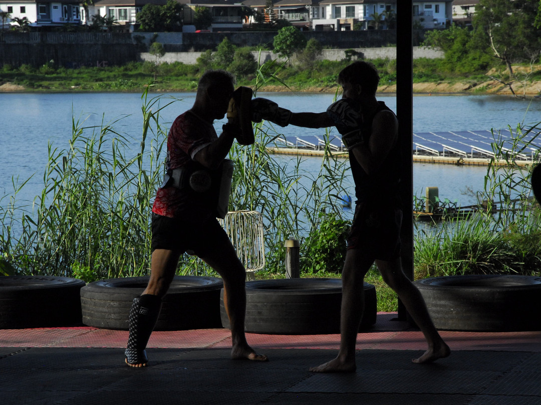 Phuket King Muay Thai-卡图必去景点