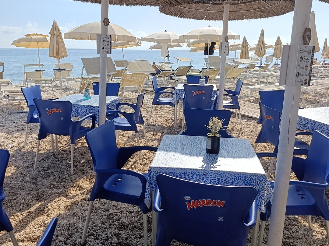 Beach Club 69-斯廷蒂诺必去景点
