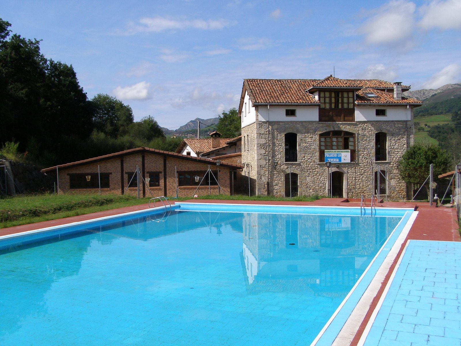 Albergue Palacio de la Teyeria-官方