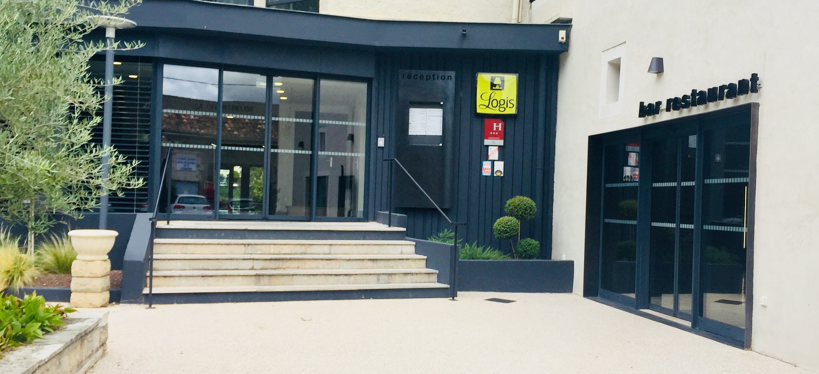La Chartreuse Logis Hotel-官方