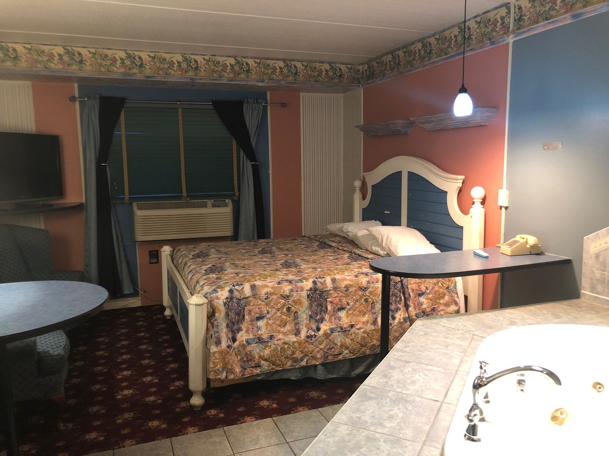 Manor Motel-官方