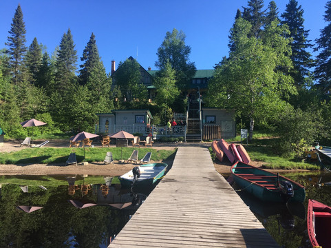 Lac-Édouard酒店住宿-La Seigneurie du Triton