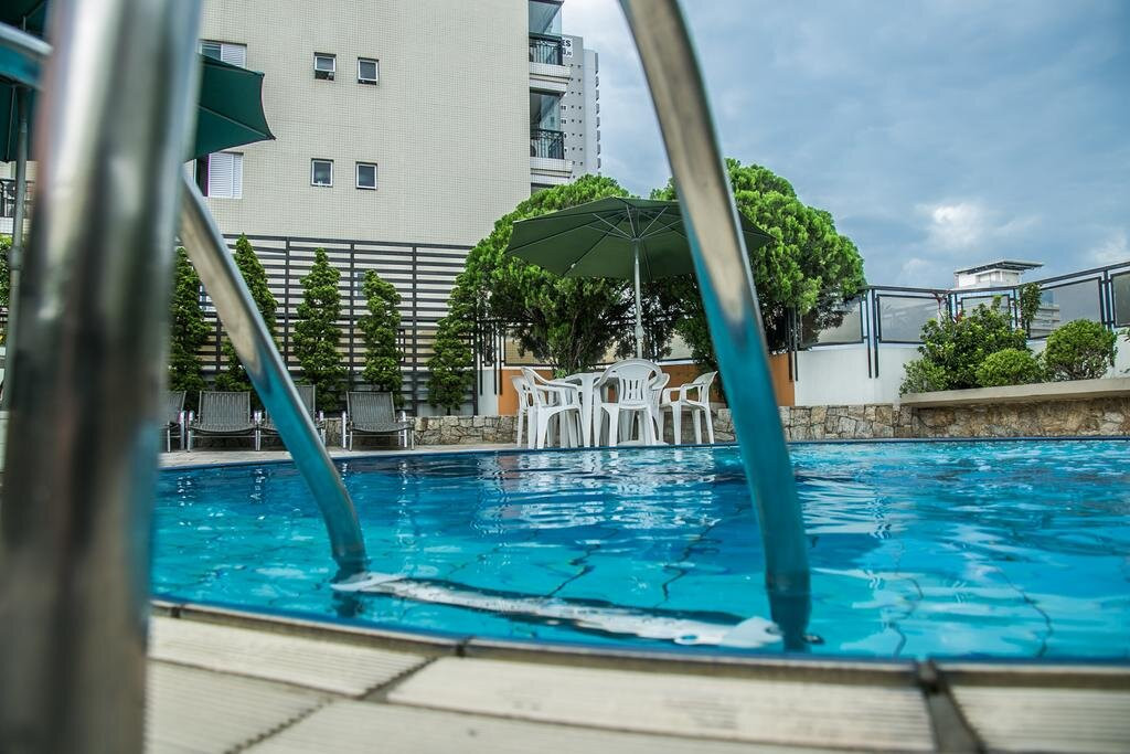 Cosmopolitan Praia Flat