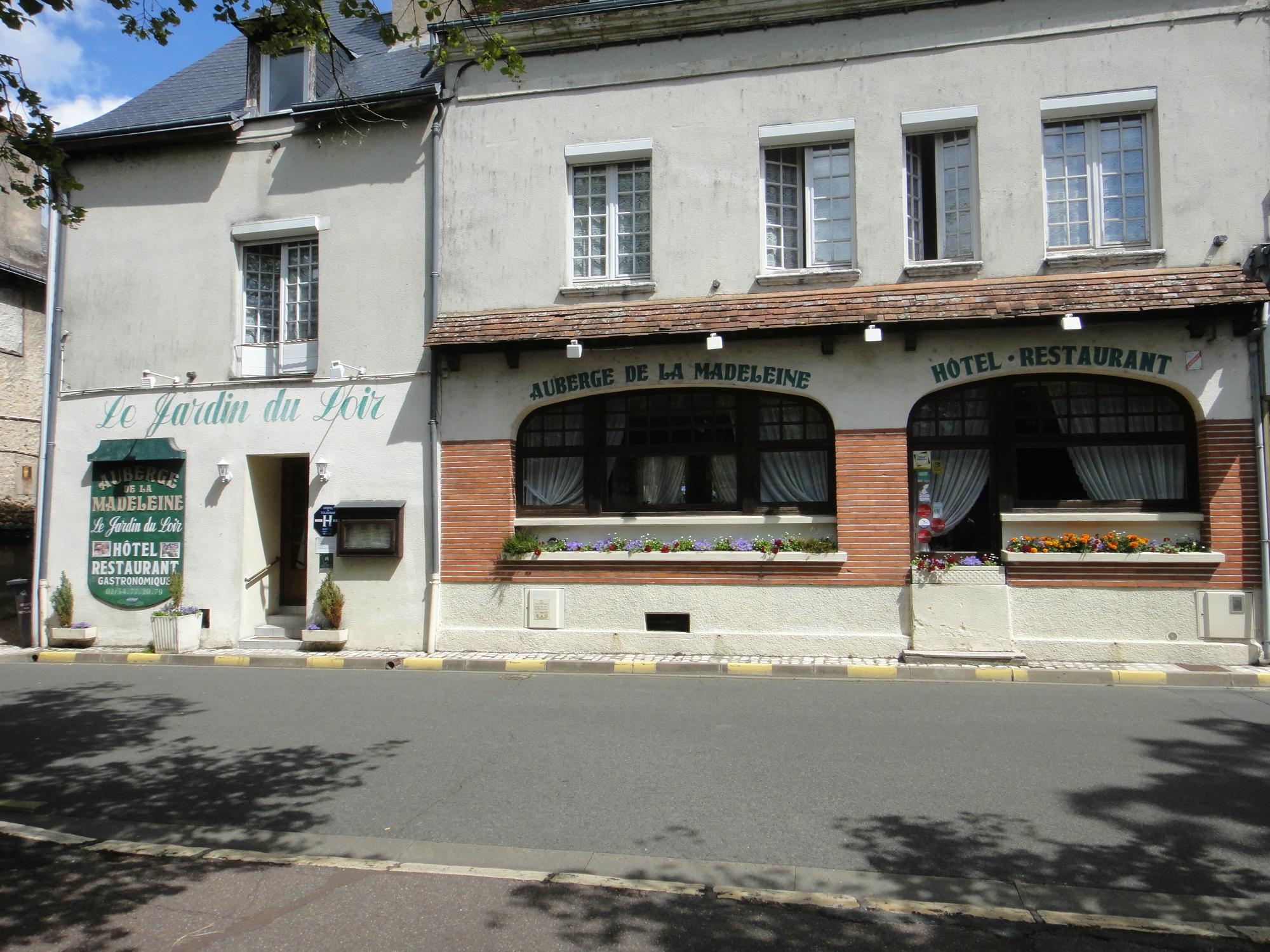 Auberge De La Madeleine-餐饮
