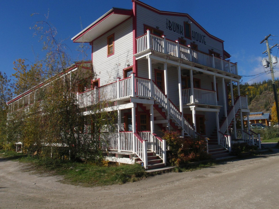 道森市酒店住宿-The Dawson City Bunkhouse