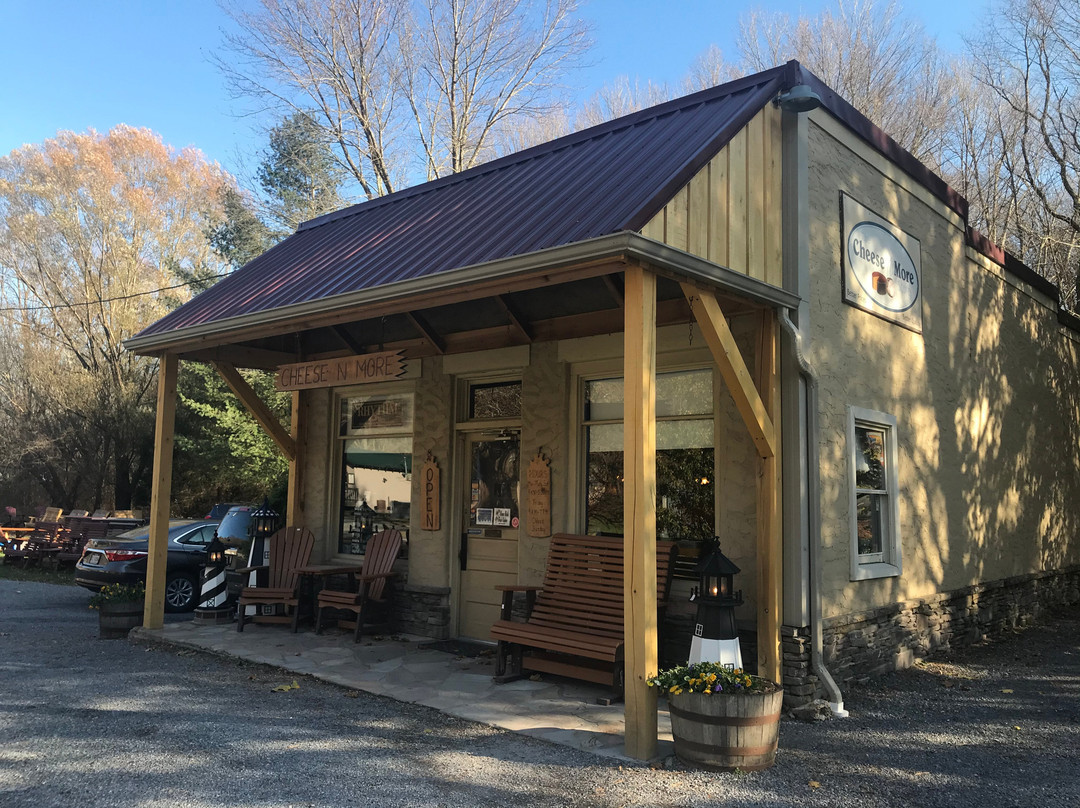 Union旅游景点-Cheese 'n' More