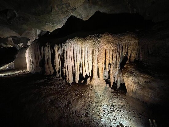 Forbidden Caverns景点图片