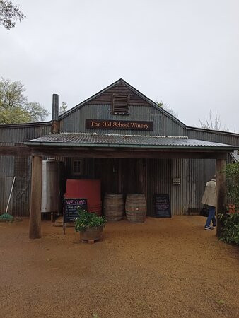 The Old School Winery and Meadery景点图片