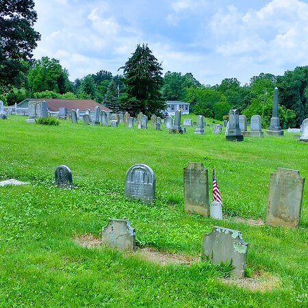 Sewickley United Presbyterian Church And Cemetery景点图片