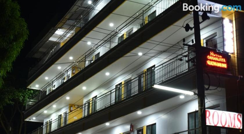 Hotel Gananjaya主图