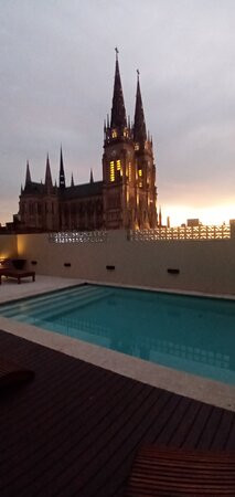 Los Monjes Hotel主图