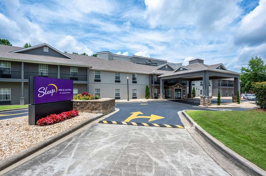 Sleep Inn & Suites主图