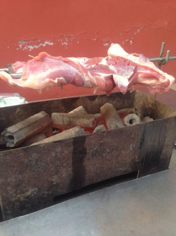 蒙古炭烤羊腿主图