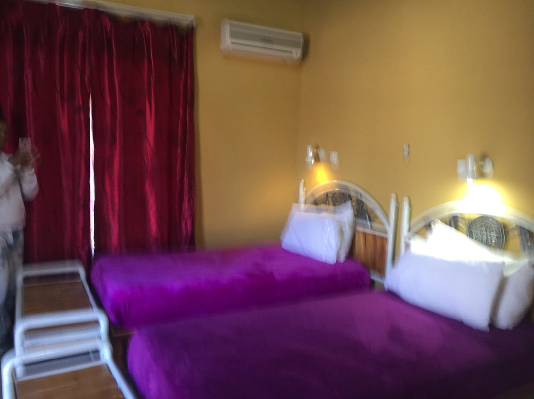 Khawa Hotel and Campsite