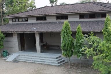 Tharu Cultural Museum and Research Cente景点图片