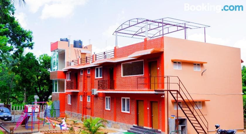 Laughing Waters Fine Stay主图