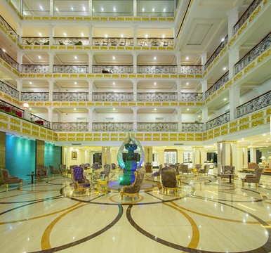 格兰德康提亚酒店