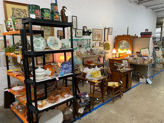 Collectors Depot of Lexington景点图片
