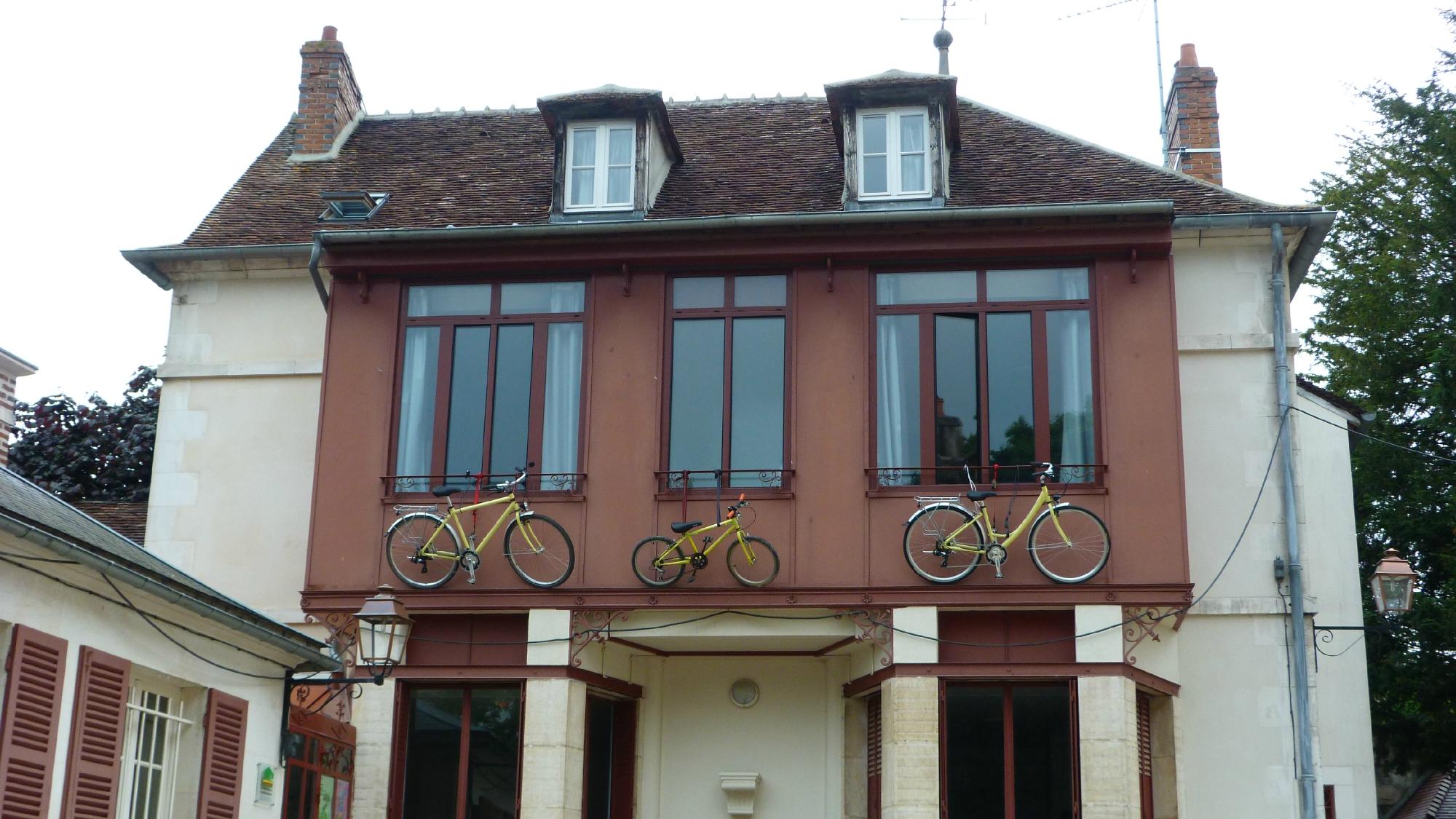 La Maison Des Randonneurs-官方