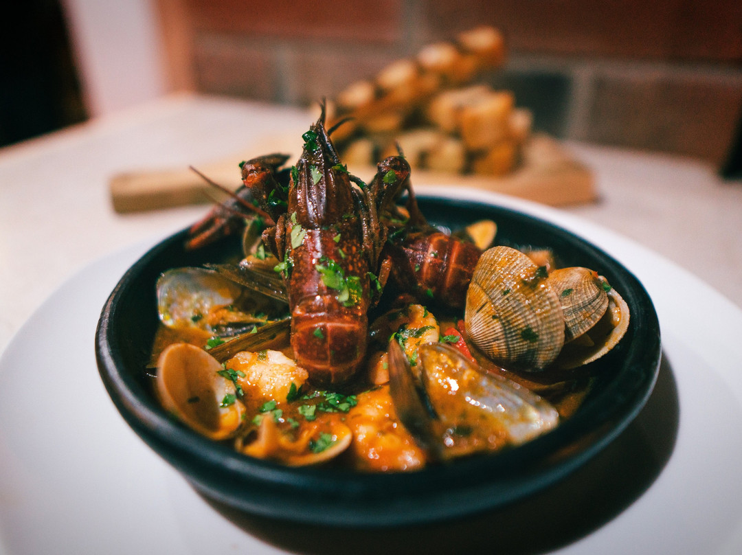 Montanita餐馆和美食-The Wave