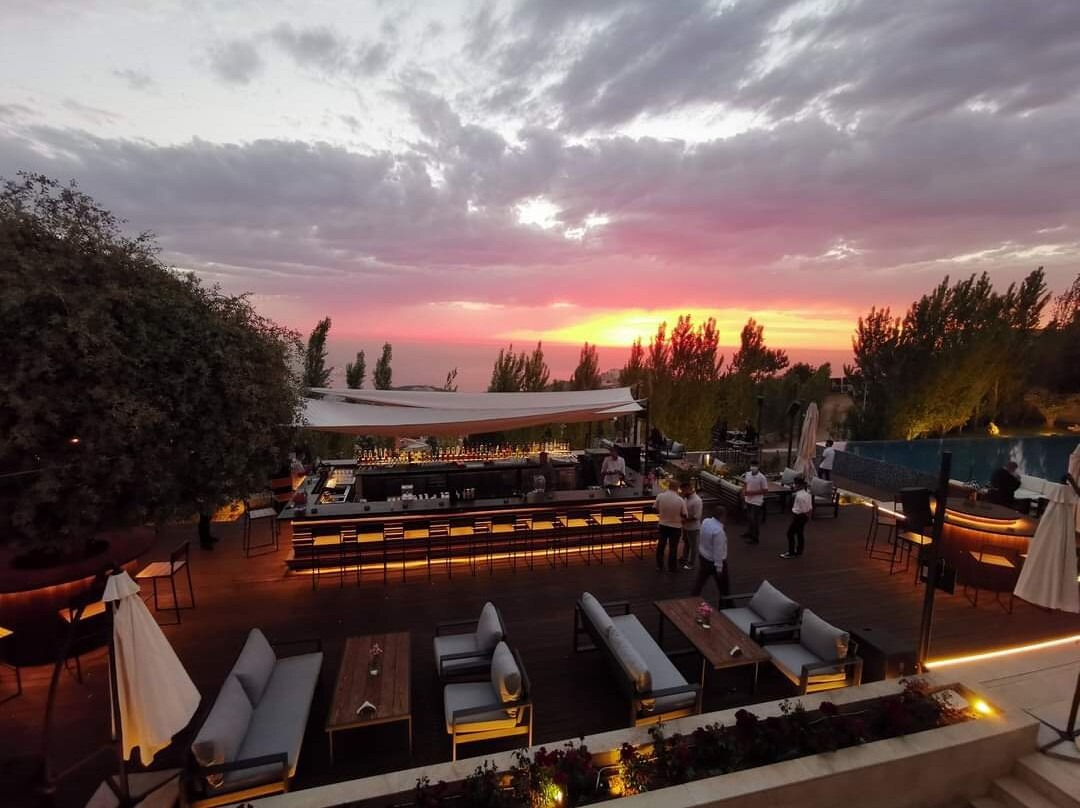 Bharsaf餐馆和美食-Soul Sunset Bar