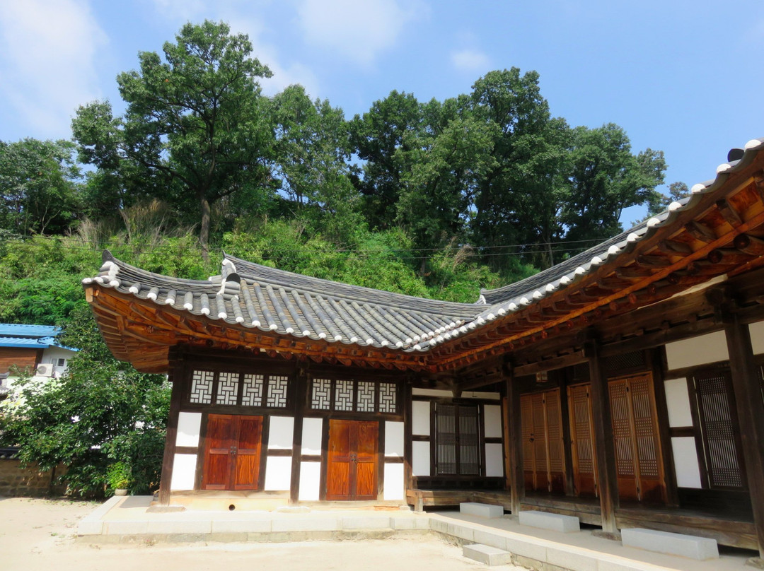 Jeonjuhyanggyo Confucian School景点图片