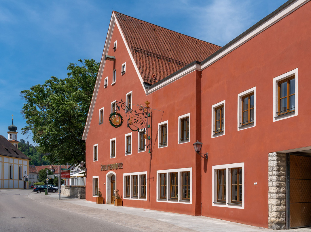 贝尔欣格酒店住宿-Brauereigasthof und Hotel Schattenhofer