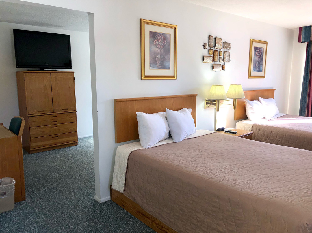 Budget Host Cloverland Motel主图