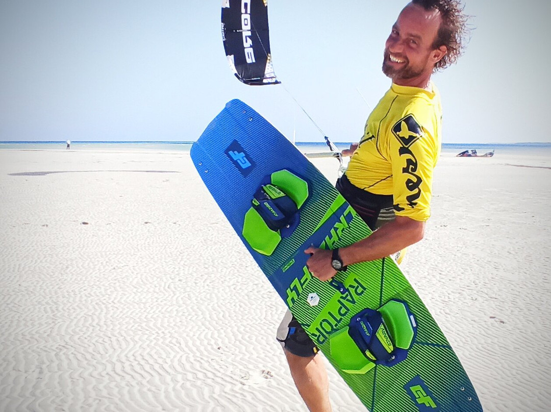 Surfari Afrika-迪亚尼必去景点