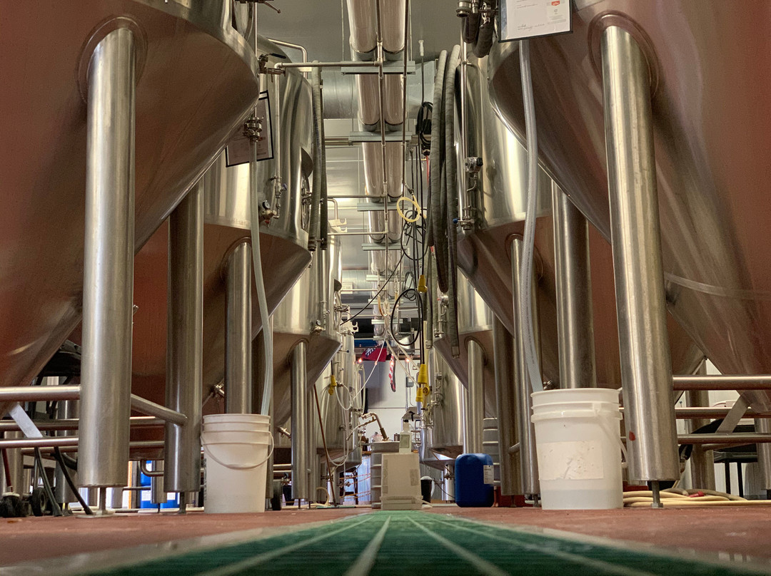 Core Brewing & Distilling Co.景点图片
