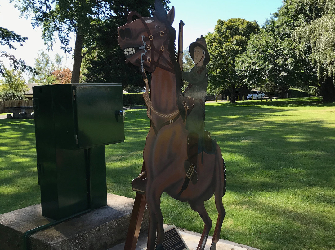 Westbury War Memorial景点图片