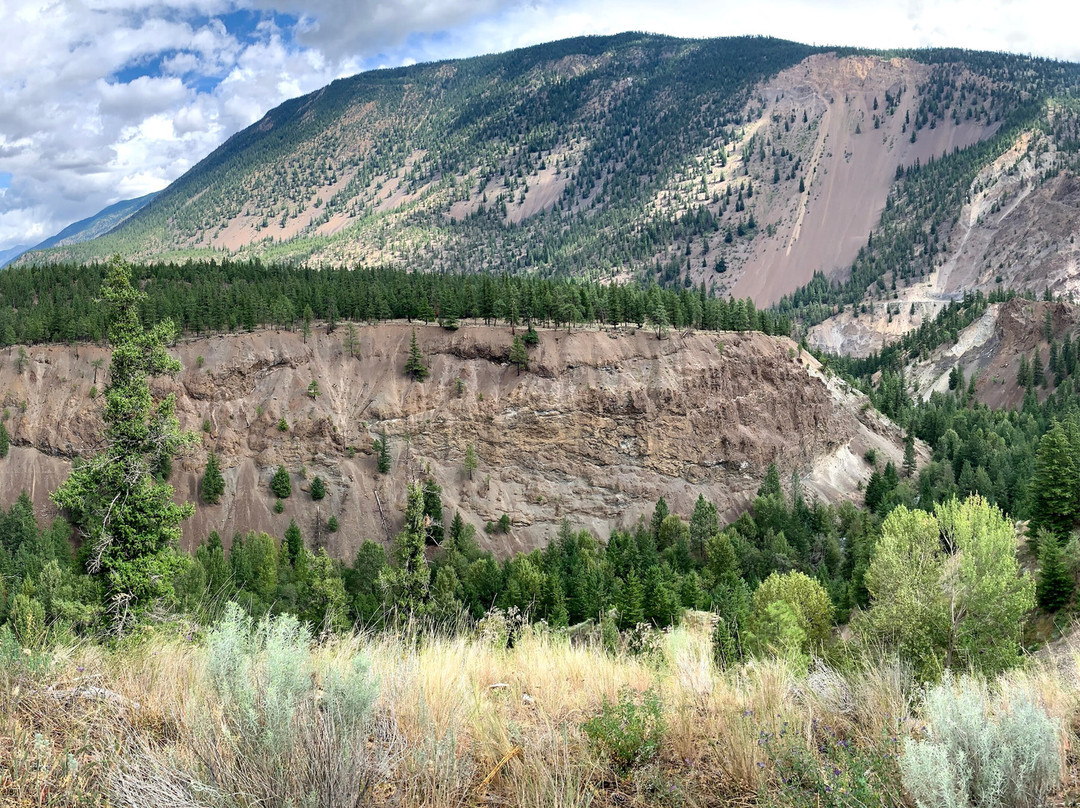 Cliff and Gorge Vineyards-Lillooet必去景点