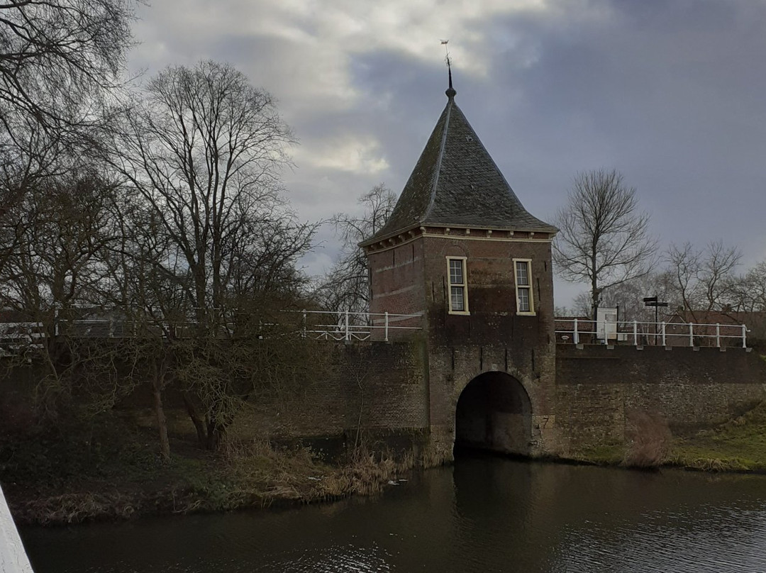 Waterpoort Oude Gouwsboom (1593)-恩克赫伊曾必去景点