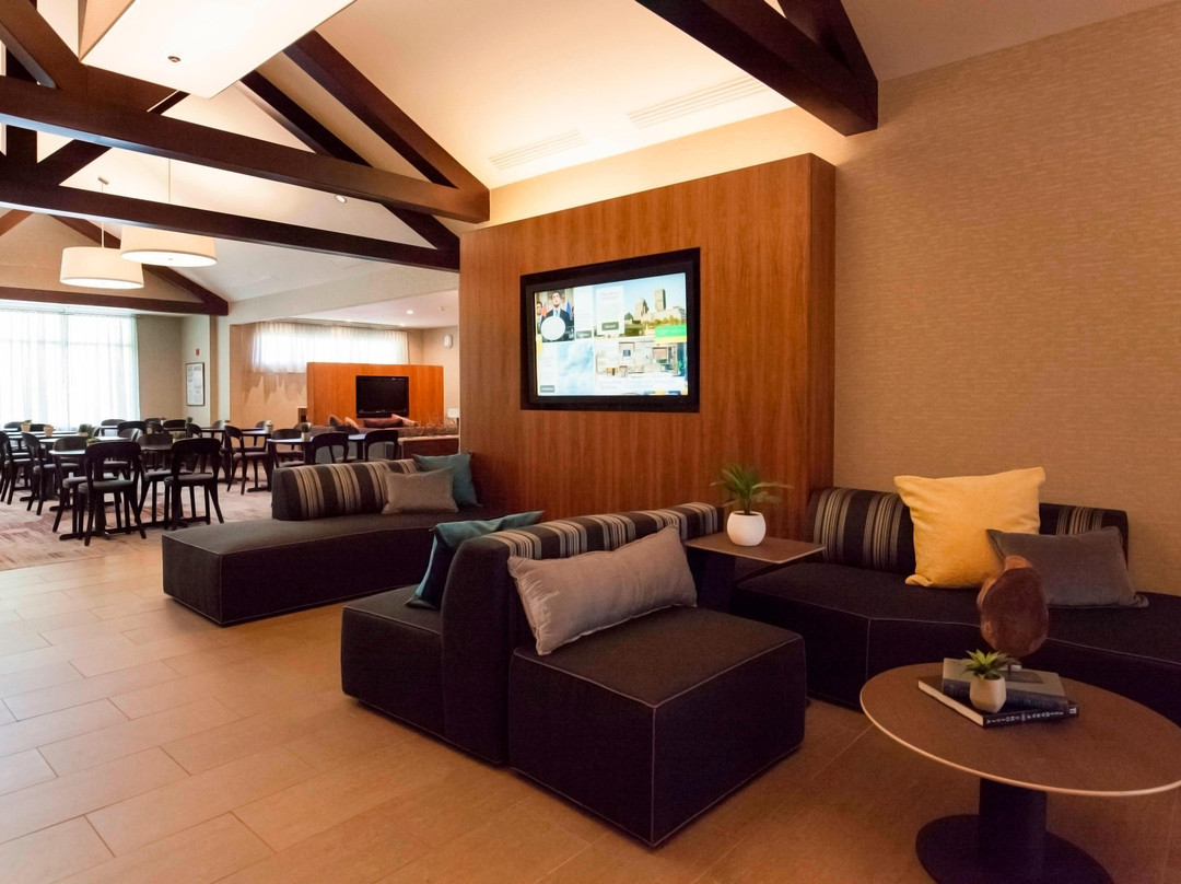 Courtyard by Marriott Rochester East/Penfield主图