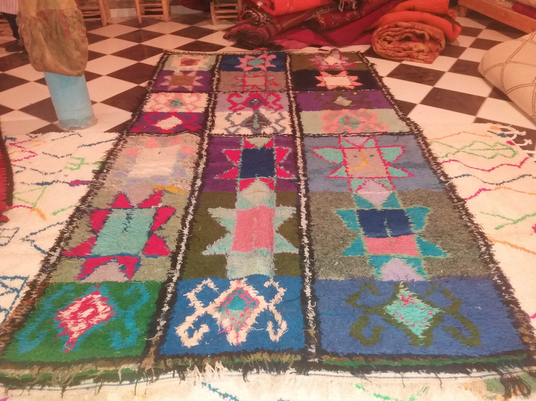 Shop Carpet-Hassilabied必去景点