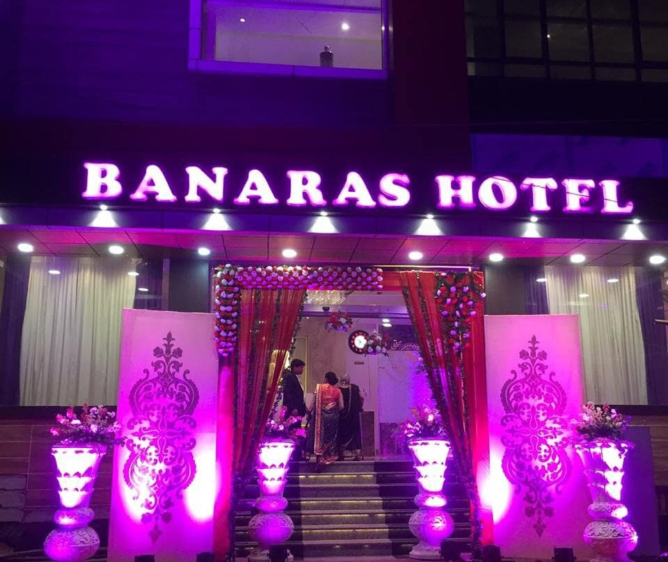 Dhaudhi Rautapur酒店住宿-The Banaras Hotel