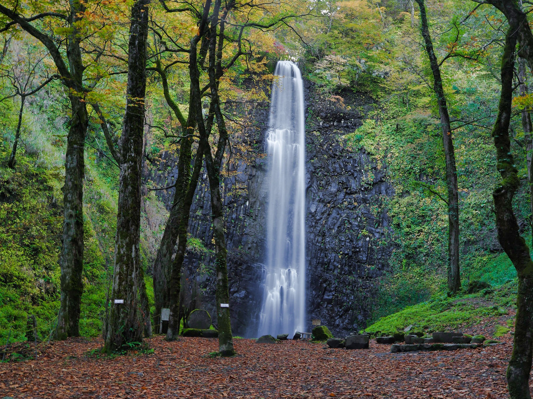Tamasudare Fall-酒田市必去景点