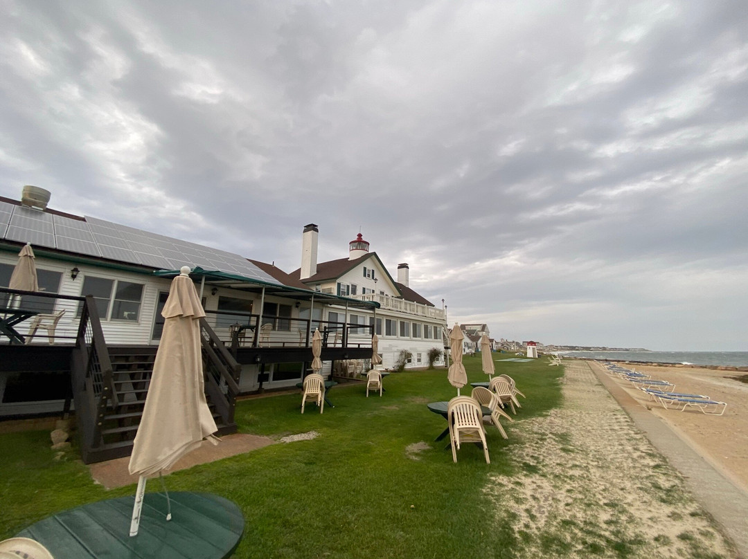 Lighthouse Inn主图