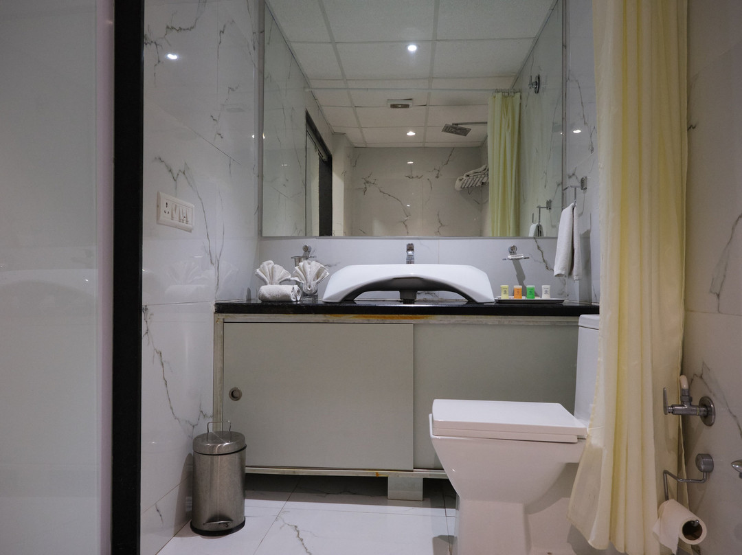 Tribecca Select主图