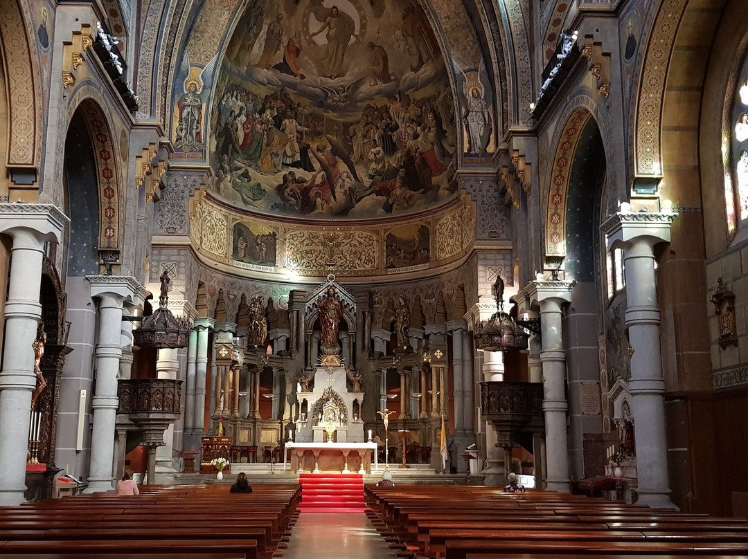 Basilica Del Sagrado Corazon-希洪必去景点