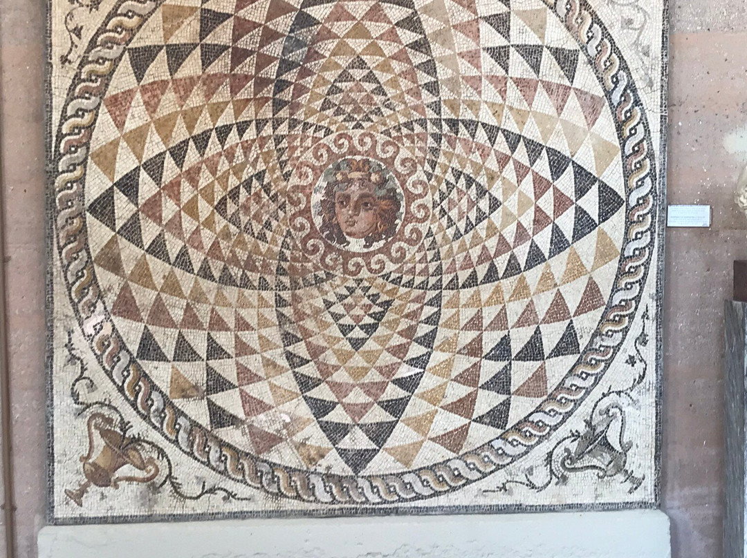 Archaeological Museum of Corinth-科林斯必去景点